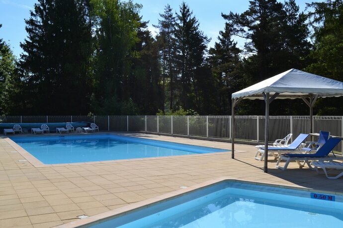 Imagen general del Hotel VVF Jura Lac de Vouglans, Maisod. Foto 11