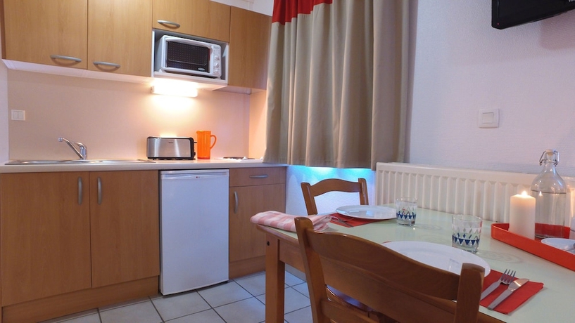 Imagen de la habitación del Hotel VVF Le Lioran Les Monts du Cantal, Saint Jacques des Blats. Foto 14
