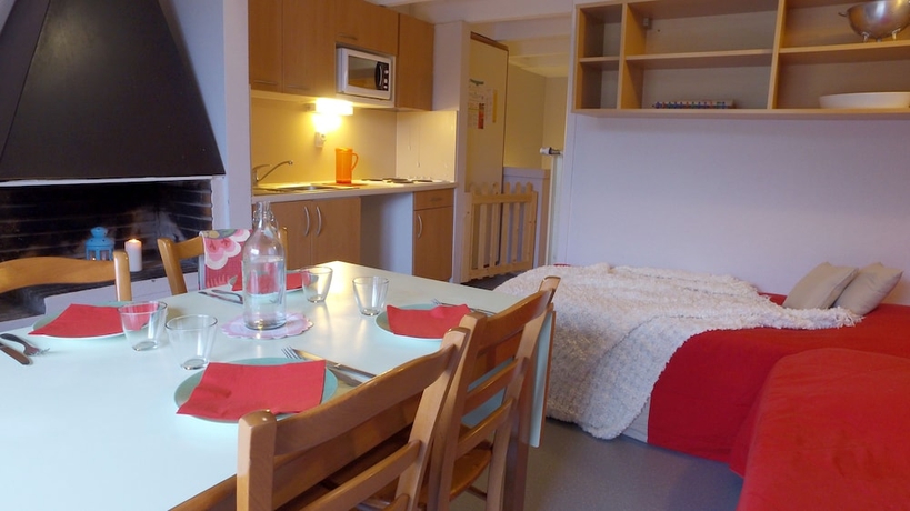 Imagen de la habitación del Hotel VVF Le Lioran Les Monts du Cantal, Saint Jacques des Blats. Foto 15