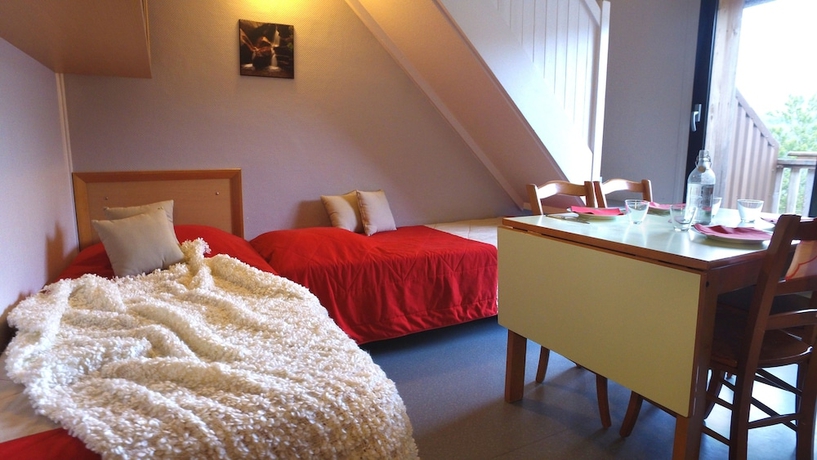 Imagen de la habitación del Hotel VVF Le Lioran Les Monts du Cantal, Saint Jacques des Blats. Foto 17