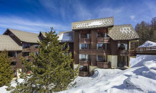 Imagen de la habitación del Hotel VVF Les Sitelles à Montalbert la Plagne. Foto 19