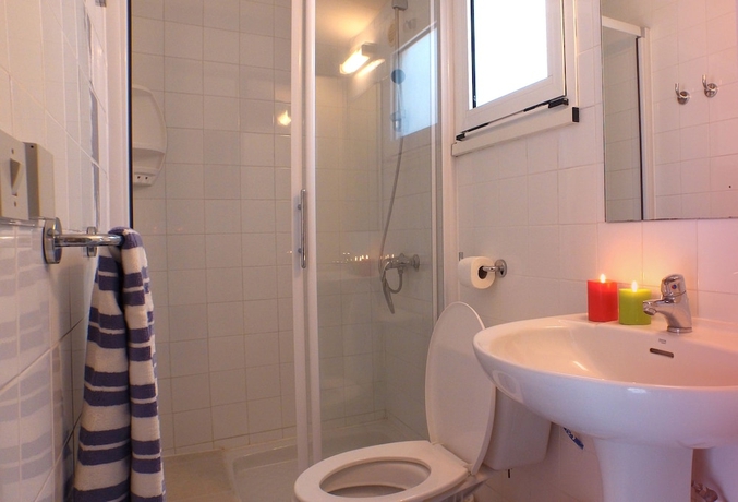 Imagen de la habitación del Hotel VVF Montagnac Hérault. Foto 5