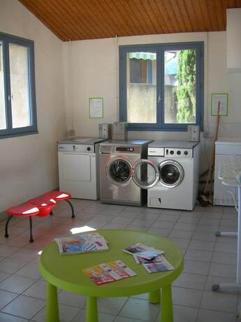 Imagen general del Hotel VVF Sud Vercors, Die. Foto 4