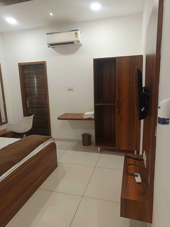 Imagen de la habitación del Hotel Vaatsalya Rooms. Foto 8