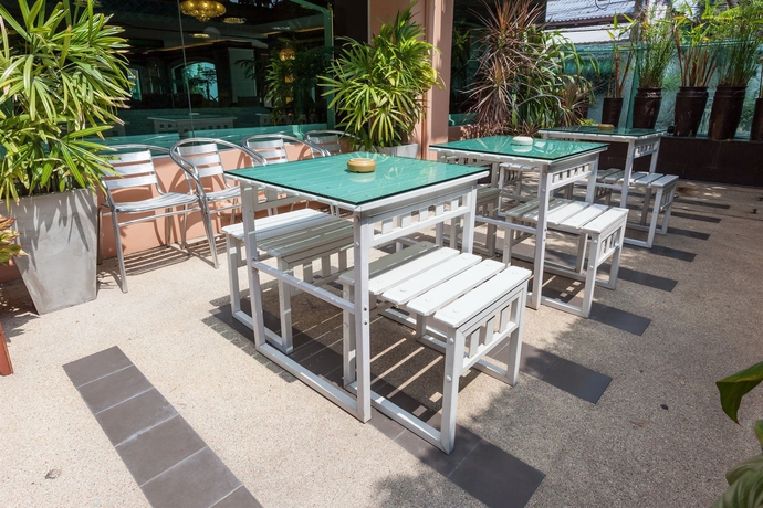 Imagen de los exteriores del Hotel Vabua Asotel Bangkok. Foto 10