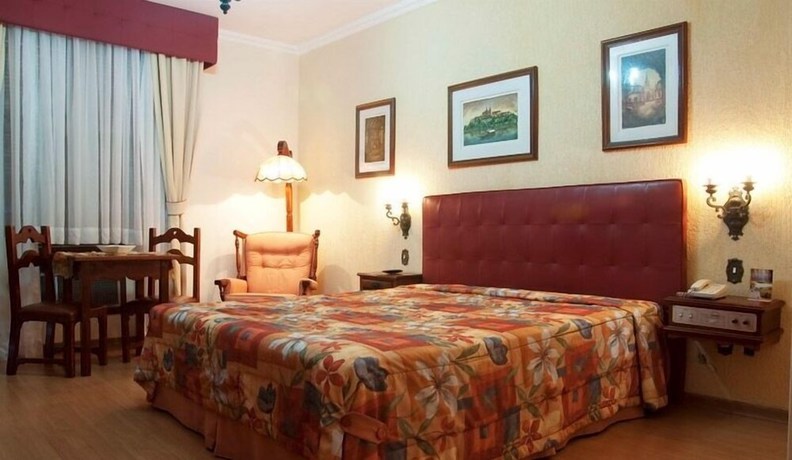 Imagen de la habitación del Hotel Vacance. Foto 8