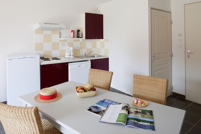 Imagen de la habitación del Hotel Vacancéole - Aubignan Les Demeures Du Ventoux. Foto 8