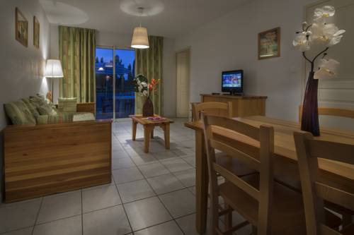 Imagen de la habitación del Hotel Vacancéole - Domaine Du Green. Foto 7