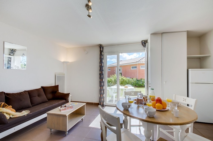 Imagen de la habitación del Hotel Vacanc&eacute;ole - Le Domaine D'enserune. Foto 9