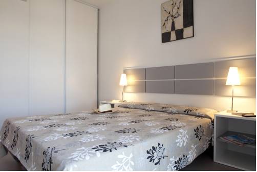 Imagen de la habitación del Hotel Vacanc&eacute;ole - Le Fonserane - B&eacute;ziers Sud. Foto 5