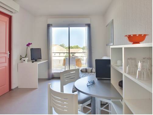 Imagen de la habitación del Hotel Vacanc&eacute;ole - Le Fonserane - B&eacute;ziers Sud. Foto 8