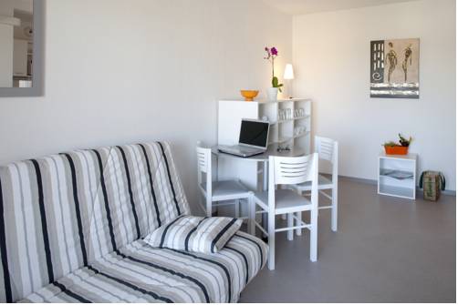 Imagen de la habitación del Hotel Vacanc&eacute;ole - Le Fonserane - B&eacute;ziers Sud. Foto 9