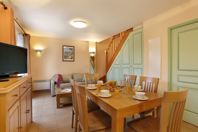 Imagen de la habitación del Hotel Vacanc&eacute;ole - Les Bastides De Fayence. Foto 12