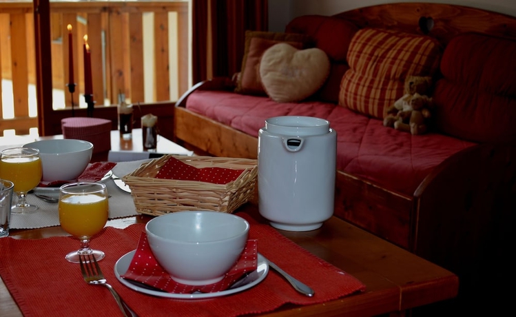 Imagen de la habitación del Hotel Vacancéole - Les Chalets de la Ramoure. Foto 11