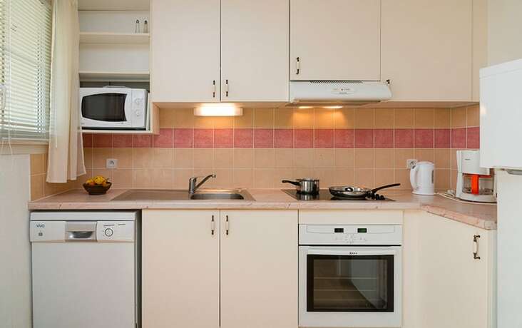 Imagen de la habitación del Hotel Vacancéole - Port Minervois. Foto 14