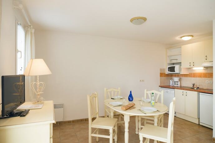 Imagen de la habitación del Hotel Vacancéole - Port Minervois. Foto 20