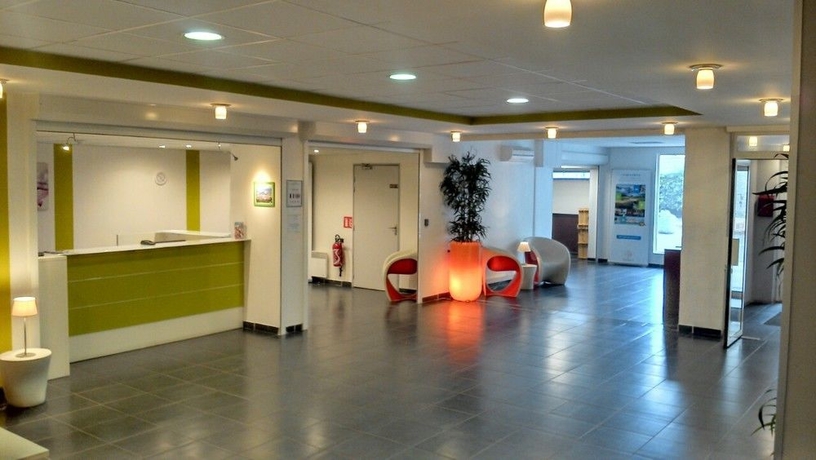 Imagen de los interiores del Hotel Vacancéole Résidence Le Saint Clair. Foto 11