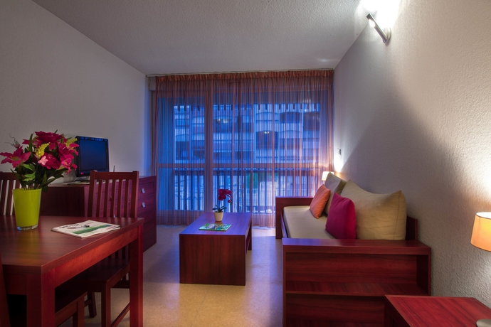 Imagen de la habitación del Hotel Vacancéole Résidence Le Saint Clair. Foto 4