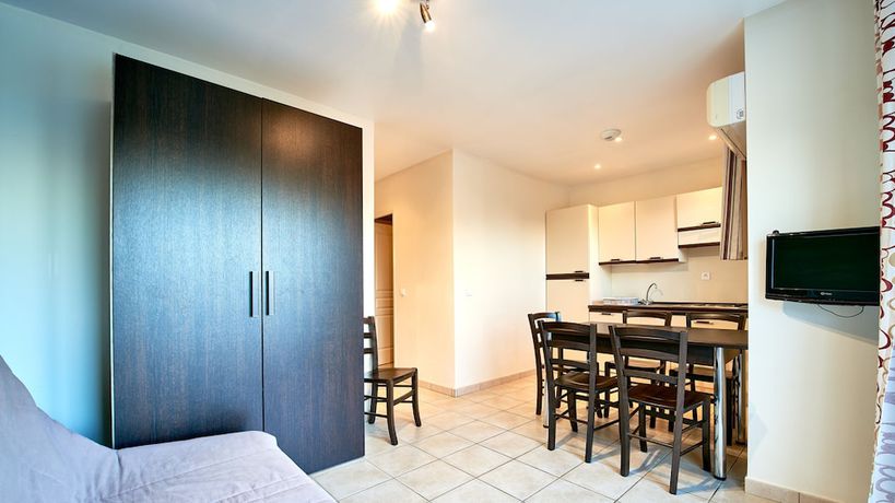 Imagen de la habitación del Hotel Vacancéole - Résidence Lisa Maria. Foto 18