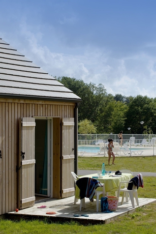 Imagen de los exteriores del Hotel Vacanc&eacute;ole &ndash; Le Domaine Du Bosquet. Foto 6