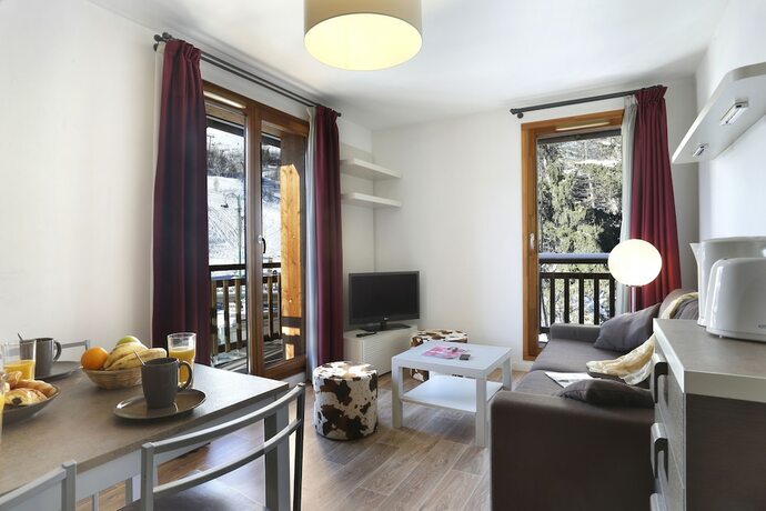 Imagen general del Hotel Vacanceole - Au Coeur des Ours. Foto 5