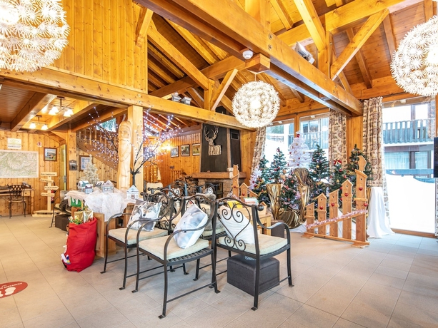 Imagen de los interiores del Hotel Vacanceole - R&eacute;sidence Beauregard. Foto 19