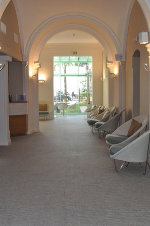 Imagen de los interiores del Hotel Vacances Bleues Le Balmoral. Foto 16