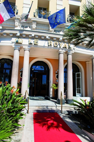 Imagen general del Hotel Vacances Bleues Le Royal. Foto 2