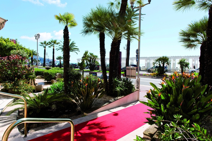 Imagen general del Hotel Vacances Bleues Le Royal. Foto 3