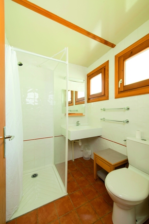 Imagen de la habitación del Hotel Vacances Bleues Les Chalets Du Prariand. Foto 15