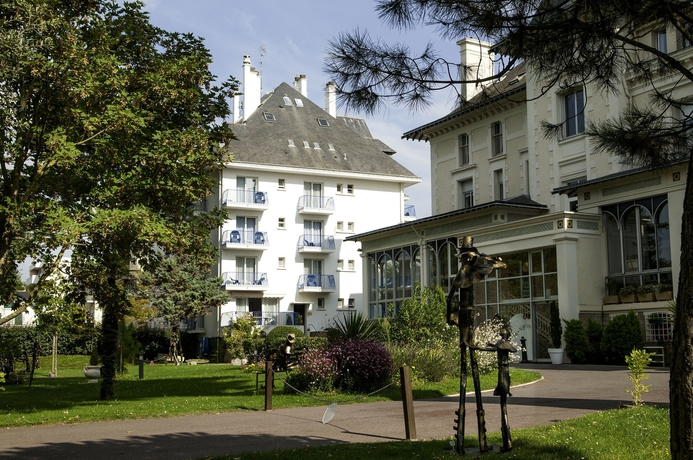 Imagen general del Hotel Vacances Bleues Villa Caroline. Foto 4