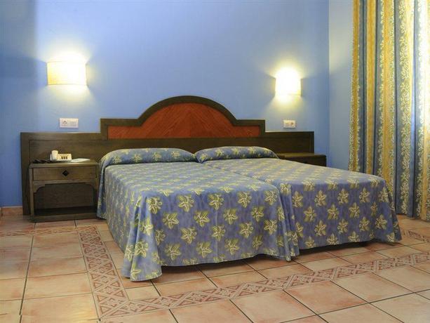 Imagen de la habitación del Hotel Vacances Menorca Resort. Foto 6