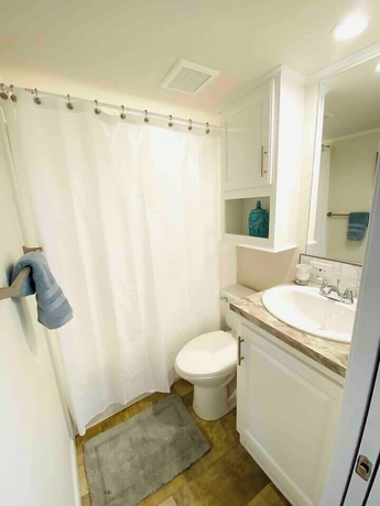 Imagen de la habitación del Hotel Vacation Cottage North Myrtle Beach. Foto 16