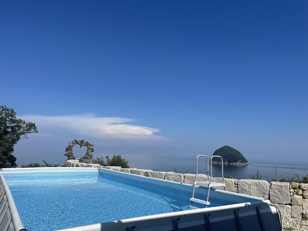 Imagen general del Hotel Vacation House In Shodo Island. Foto 8