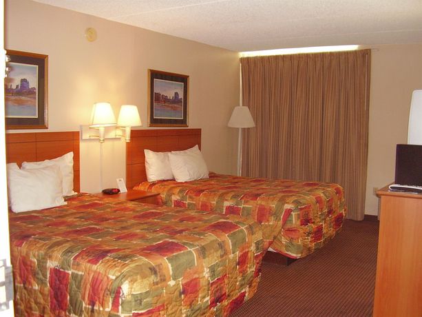 Imagen de la habitación del Hotel Vacation Inn Phoenix. Foto 2