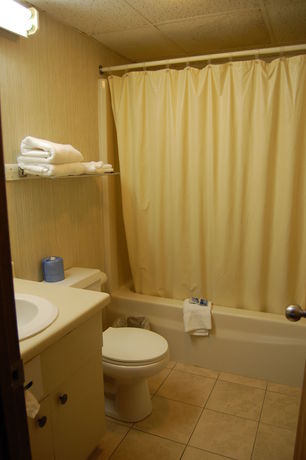 Imagen de la habitación del Hotel Vacation Lodge. Foto 15