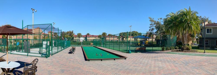 Imagen general del Hotel Vacation Villas At Fantasy World. Foto 6