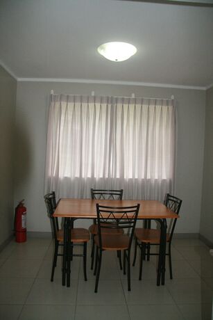 Imagen general del Hotel Vacation Villas At Subic Homes. Foto 8