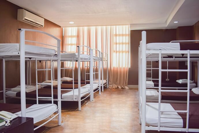 Imagen general del Hotel Vaccinated Staff - Capital O 826 Green Windows Dormitel. Foto 5