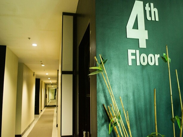 Imagen general del Hotel Vaccinated Staff - Capital O 826 Green Windows Dormitel. Foto 8