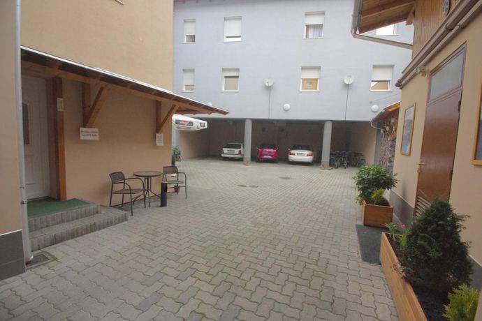 Imagen de los interiores del Hotel Vad&aacute;szk&uuml;rt Superior. Foto 16
