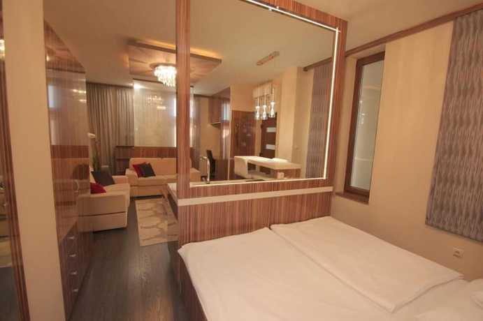 Imagen de la habitación del Hotel Vad&aacute;szk&uuml;rt Superior. Foto 15