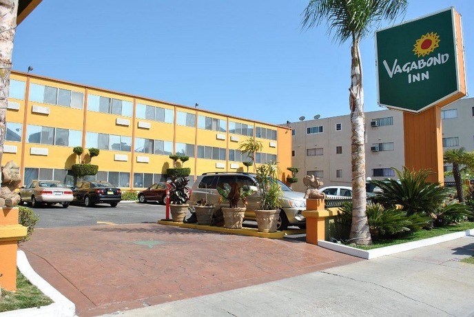 Imagen de los exteriores del Hotel Vagabond Inn Convention Center Long Beach. Foto 6