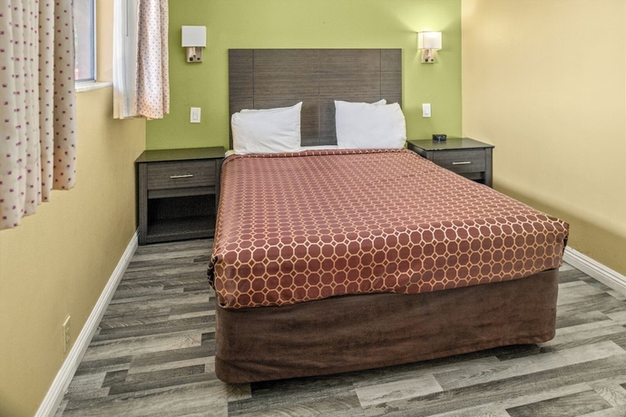 Imagen de la habitación del Hotel Vagabond Inn Costa Mesa. Foto 3