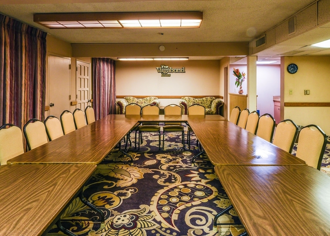 Imagen de los interiores del Hotel Vagabond Inn Costa Mesa. Foto 13