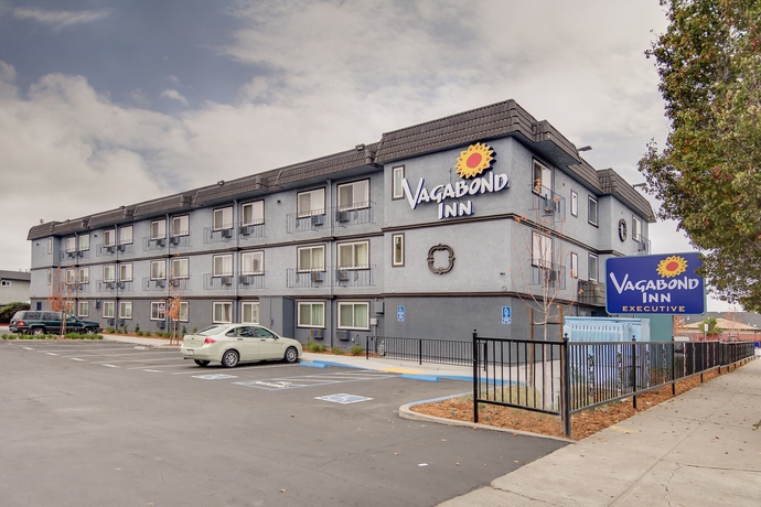 Imagen de los exteriores del Hotel Vagabond Inn Executive Hayward. Foto 15