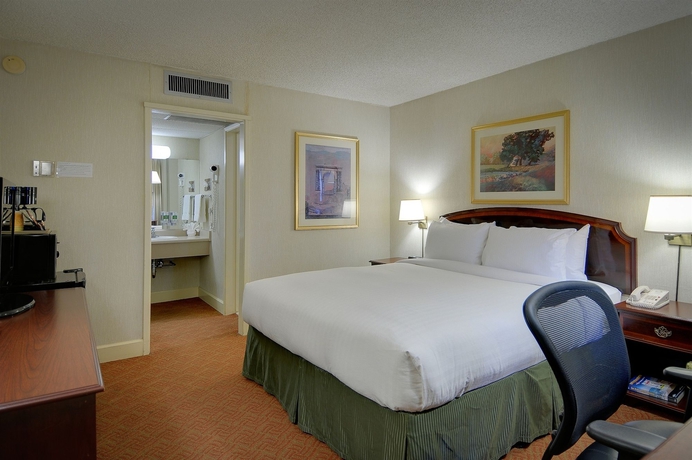 Imagen de la habitación del Hotel Vagabond Inn Executive San Francisco Airport. Foto 5