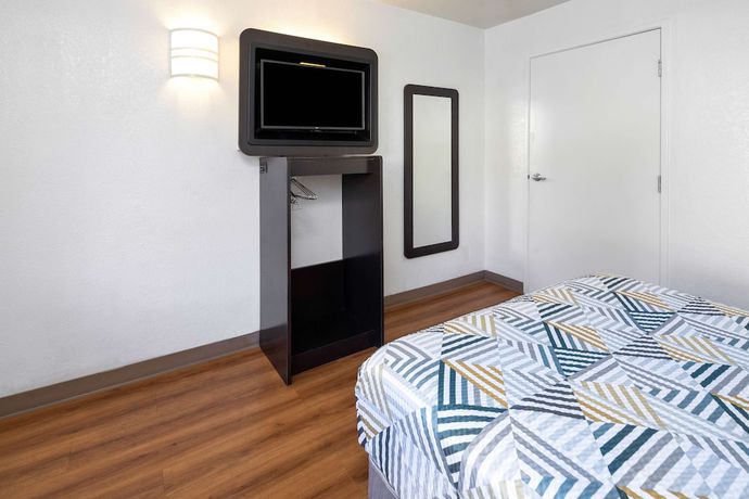 Imagen de la habitación del Hotel Vagabond Inn Santa Barbara, CA. Foto 13