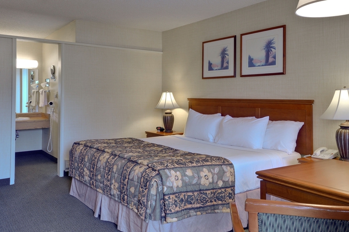 Imagen de la habitación del Hotel Vagabond Inn Ventura. Foto 8