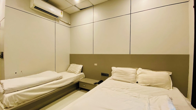 Imagen de la habitación del Hotel Vaikunth Palace. Foto 2